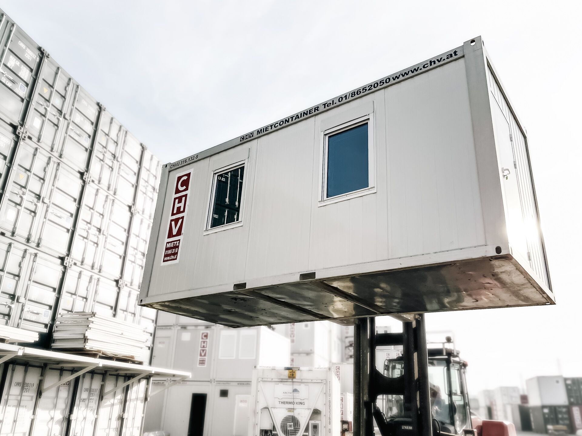 Buy or rent office containers, prices starting from 150 per month throughout Austria