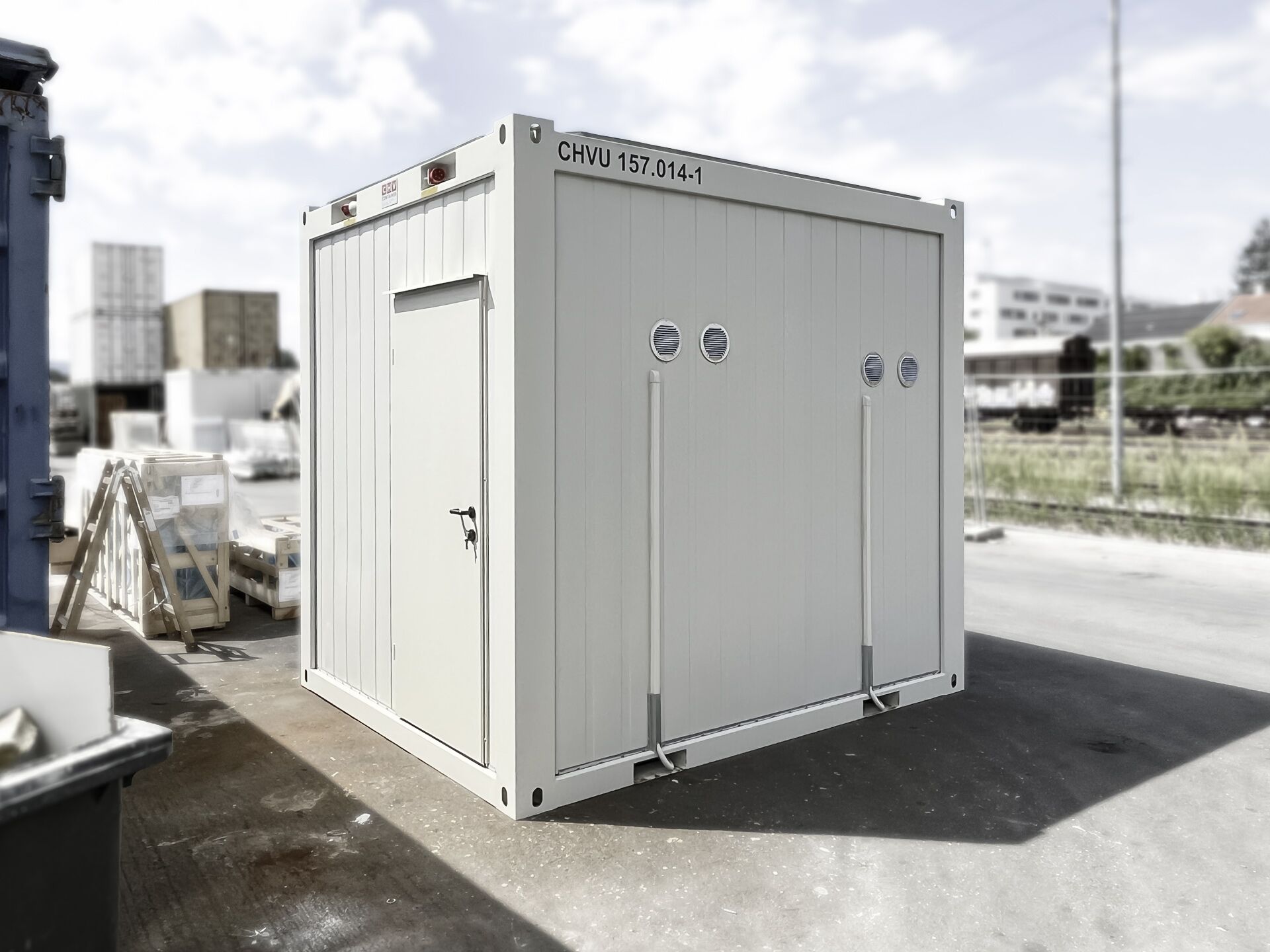 10 Fuß Technikcontainer Isoliert kaufen Sondercontainerbau